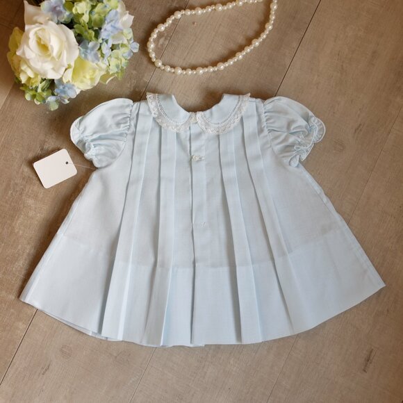 Blue Lace Inlay Pleated Heirloom Newborn Dress Feltman Brothers RARE FIND - Picture 3 of 4
